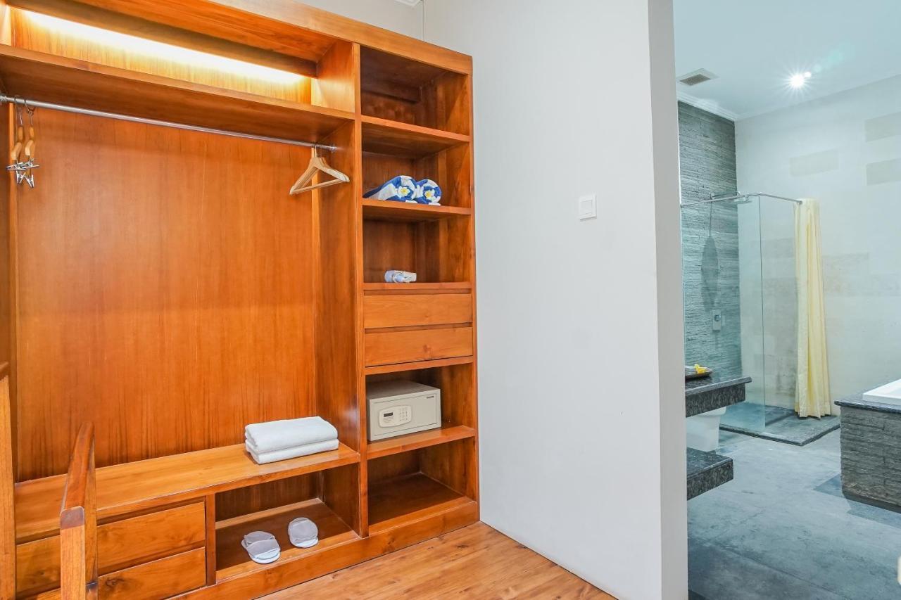 Jiwanta Villa เกอโรโบกัน ภายนอก รูปภาพ
