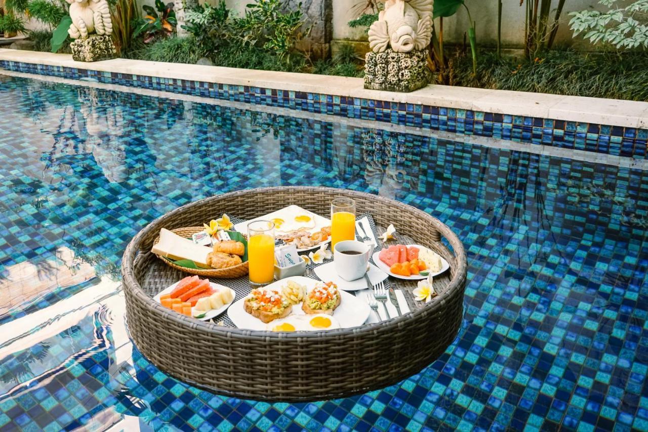 Jiwanta Villa เกอโรโบกัน ภายนอก รูปภาพ